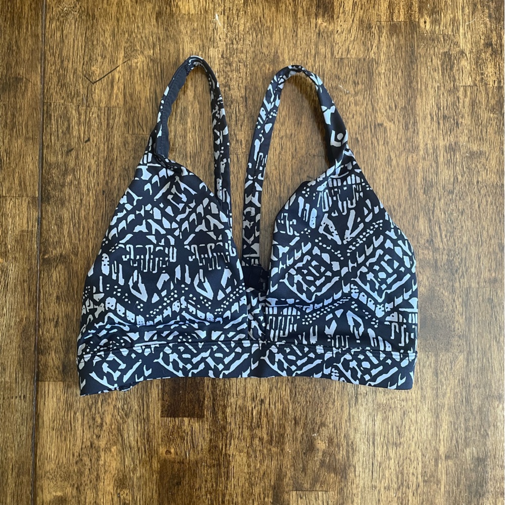 Victoria’s Secret Plunge Sports Bra